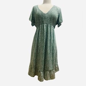 Chic Green Patterned Midi Dress